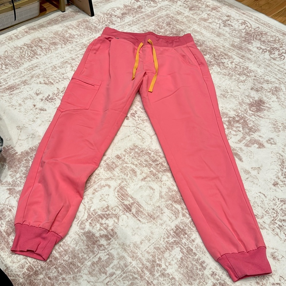 Figs jogger scrub pants